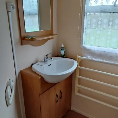 Holiday home Beau Mobilhome Isole, Style De 40m2