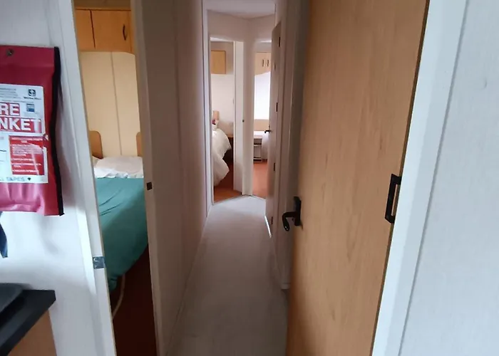 Beau Mobilhome Isolé, Style De 40m2 *